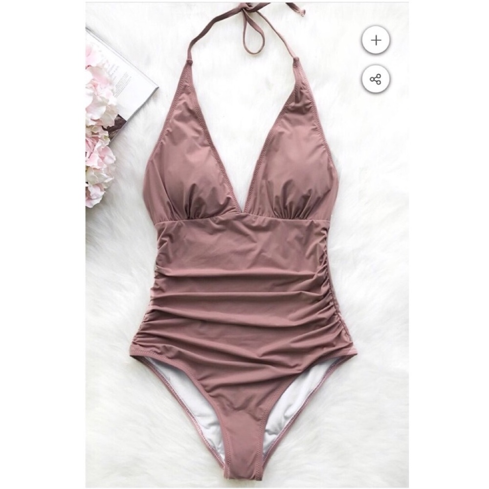 Women’s one piece swimsuit